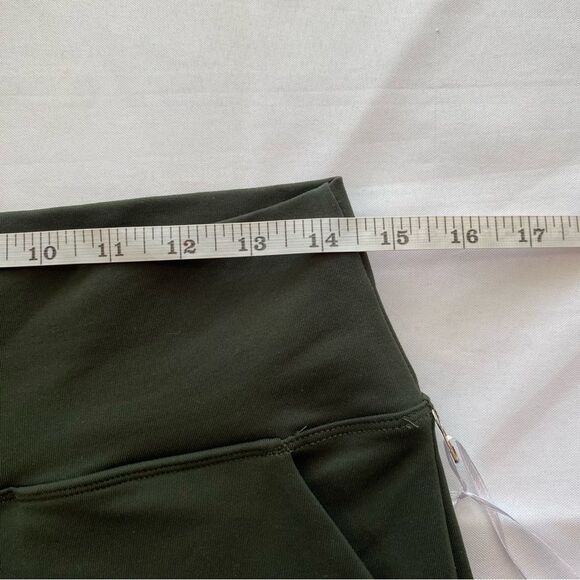 NWT Kira Grace Forest Green Nina Straight Leg Pant Size Medium - Picture 12 of 15